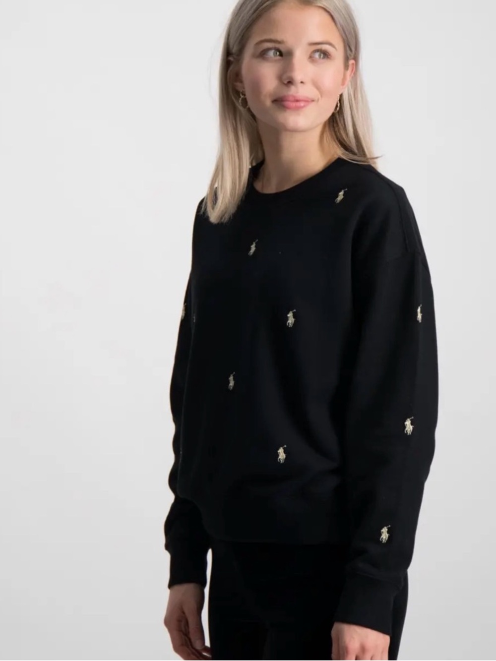 #150 🌷Polo by Ralph Lauren Black Crewneck Sweatshirt with Embroidered Pony- kids